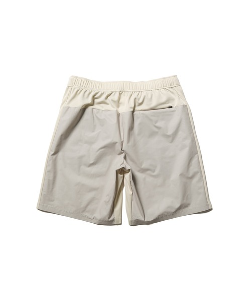 F.C.Real Bristol(エフシーレアルブリストル)の「GAME SHORTS(その他パンツ・メンズ・ベージュ/ブラック・LARGE/MEDIUM/SMALL/X-LARGE)」の7枚目の写真