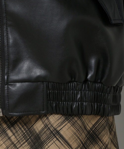 LADY VOLUME（レディーボリューム）の「【モニタリング TWICE チェヨン着用】Lady Volume／9008 HD JP フード付きフェイクレザーブルゾン 2191513（ブルゾン・レディース・ブラック・FREE）」の19枚目の写真