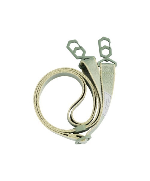 iFace（アイフェイス）の「iFace Hang and ショルダーストラップ（スマホグッズ・レディース・ベージュ/ライトカーキ/オレンジ/サックスブルー/ブラック/クリア/ラメ/その他1/ブルー系その他/グリーン系その他/グリーン系その他2/オレンジ系その他/ベージュ系その他/トリコロール/パープル系その他/ネイビー/パープル/ブラウン/桜/ライトグレー/アイボリー/バーガンディー/Moca・FREE）」の8枚目の写真