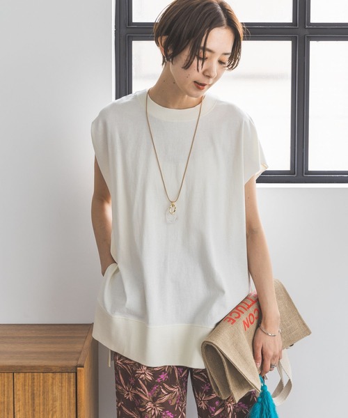 LEPSIM(レプシィム)の「ヴィンテージライクフレンチスリーブチュニック 198467(Tシャツ/カットソー・レディース・オフホワイト/チャコールグレー/ブルー・FREE)」の12枚目の写真