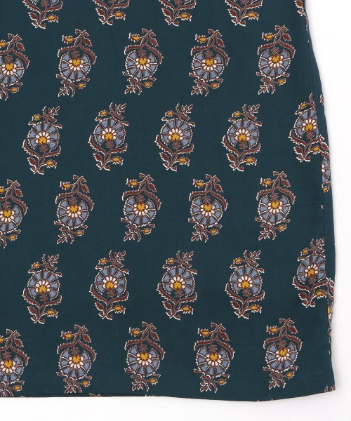 チチカカ（チチカカ）の「ウォッシャブルレーヨンフラワープリントパンツ（その他パンツ・レディース・キャメル/ネイビー/グリーン・LARGE/MEDIUM）」の17枚目の写真