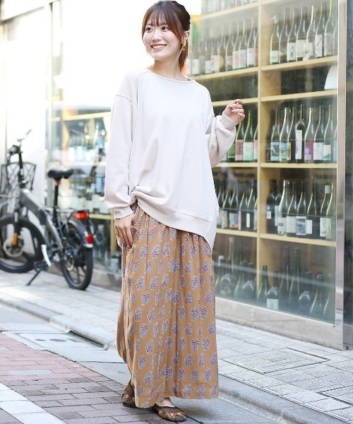 チチカカ（チチカカ）の「ウォッシャブルレーヨンフラワープリントパンツ（その他パンツ・レディース・キャメル/ネイビー/グリーン・LARGE/MEDIUM）」の7枚目の写真