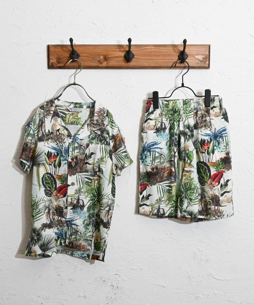 Anytime Songs(エニータイムソングス)の「アロハ セットアップ(シャツ/ブラウス・キッズ・ネイビー/ホワイト系その他3/ブラック系その他2/ネイビー系/ホワイト系その他5/ホワイト系その他2/ブラック系その他/オフホワイト/ブラック系その他3/ブラック/ホワイト系その他/ホワイト系その他4・160/150/140)」の2枚目の写真