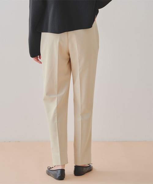 titivate(ティティベイト)の「フロントタックテーパードパンツ(その他パンツ・レディース・カーキ/ブラック/オリーブ/アイボリー・L/S/M/PS(XS-S))」の5枚目の写真