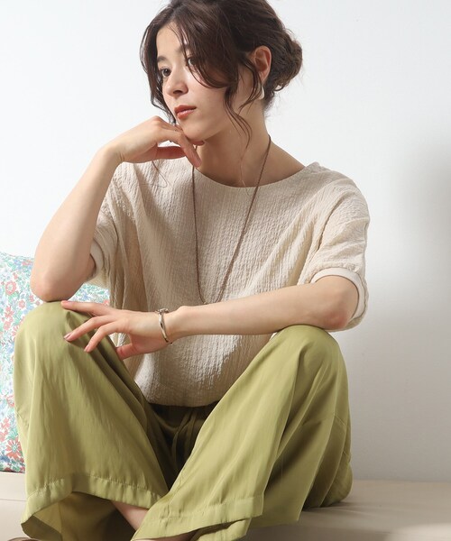 DRESKIP(ドレスキップ)の「◆ゆるっと楽ちん しぼしぼドルマンブラウス(シャツ/ブラウス・レディース・ピンク系/ナチュラル/オフホワイト/ブルー/イエロー/ブラック・00)」の4枚目の写真