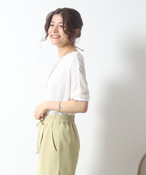 DRESKIP(ドレスキップ)の「◆ゆるっと楽ちん しぼしぼドルマンブラウス(シャツ/ブラウス・レディース・ピンク系/ナチュラル/オフホワイト/ブルー/イエロー/ブラック・00)」の18枚目の写真