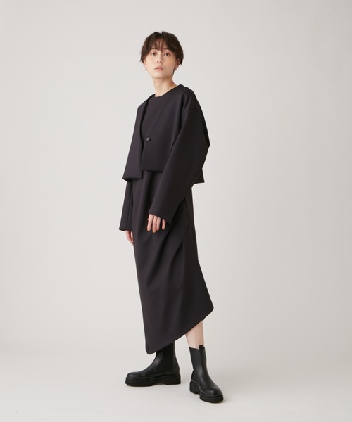 emmi（エミ）の「【emmi atelier】ダンボールニットクロップドジャケット（ノーカラージャケット・レディース・ブラック/オフホワイト・0/1）」の13枚目の写真