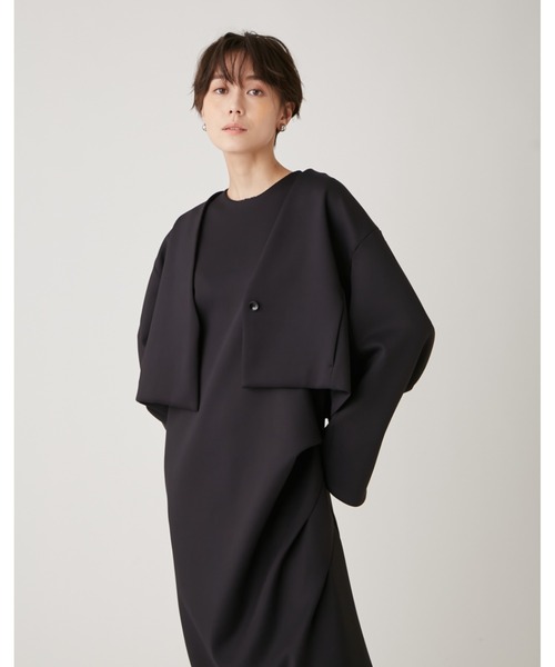 emmi（エミ）の「【emmi atelier】ダンボールニットクロップドジャケット（ノーカラージャケット・レディース・ブラック/オフホワイト・0/1）」の3枚目の写真