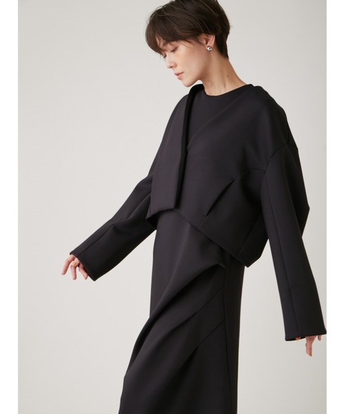 emmi（エミ）の「【emmi atelier】ダンボールニットクロップドジャケット（ノーカラージャケット・レディース・ブラック/オフホワイト・0/1）」の8枚目の写真