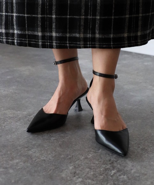 Riberry（リベリー）の「アンクルストラップミュール（パンプス・レディース・ブルー/ホワイト/ブラック・LARGE/MEDIUM）」の4枚目の写真