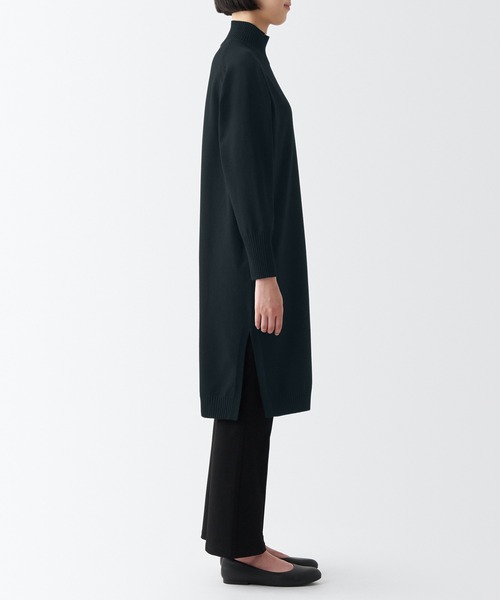 無印良品(ムジルシリョウヒン)の「洗えるニットハイネックワンピース(ワンピース・レディース・オフホワイト/ブラック/ダークグレー・XL/M/S/L)」の12枚目の写真