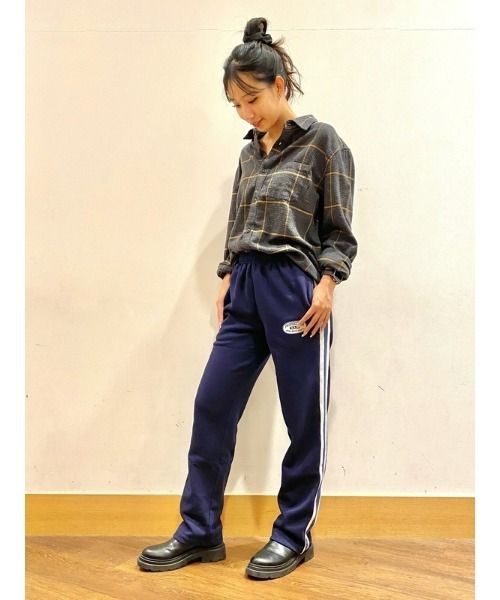 GAP（ギャップ）の「GAPロゴトラックパンツ(ユニセックス)（その他