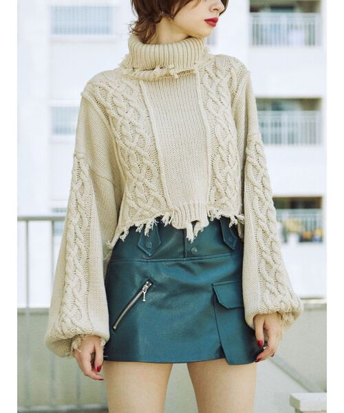 jouetie（ジュエティ）の「ダメージケーブルニット（ニット/セーター・レディース・レッド/アイボリー/ブラック/ブルー・MEDIUM）」の10枚目の写真