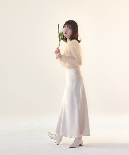 mellowneon（メロウネオン）の「シアーブラウスリブニットセット（ニット/セーター・レディース・アイボリー/ブラック・FREE）」の5枚目の写真