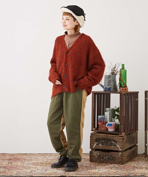 CUBE SUGAR（キューブシュガー）の「シャギーニットVネックカーディガン（カーディガン/ボレロ・レディース・レッド/チャコールグレー/パープル/イエロー・M）」の11枚目の写真