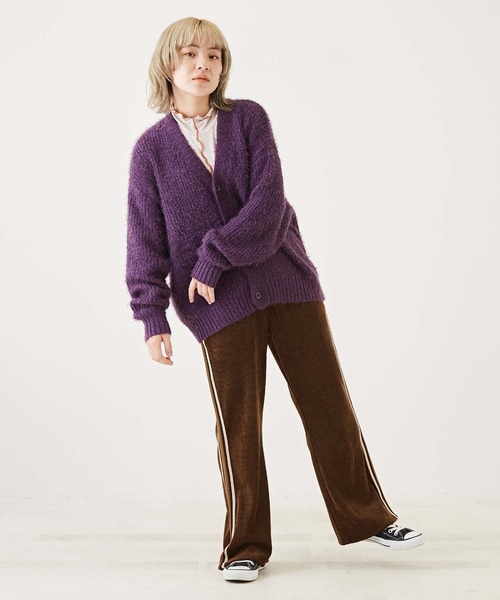CUBE SUGAR（キューブシュガー）の「シャギーニットVネックカーディガン（カーディガン/ボレロ・レディース・レッド/チャコールグレー/パープル/イエロー・M）」の16枚目の写真