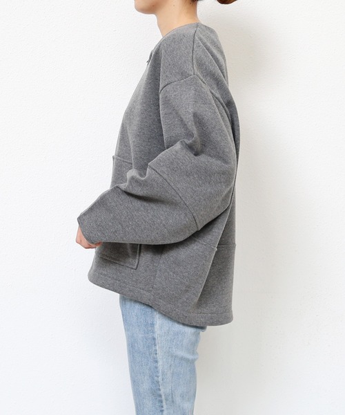andme（アンドミー）の「ランタンスリーブ裏フリースノーカラーブルゾン（ブルゾン・レディース・チャコールグレー/ブラウン/ブラック/アイボリー・L/M）」の9枚目の写真