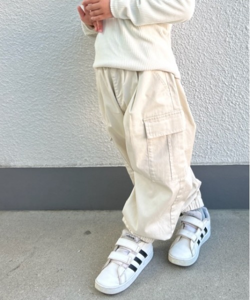 MAKE YOUR DAY（メイクユアデイ）の「カーゴパンツ■80～140cm（カーゴパンツ・キッズ・アイボリー/グリーン・110/120/80/100/140/130/90）」の3枚目の写真