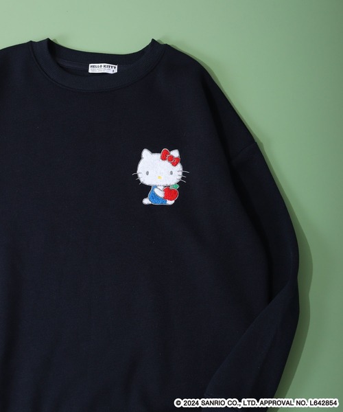sanrio（サンリオ）の「sanrio characters サンリオキャラクターズ 裏起毛 ビッグシルエットトレーナー（スウェット・レディース・ブラック/ベージュ/ピンク系1/ピンク系2/ライトピンク/ホワイト系1/ブラック系1/ブラック系2/ブラック系3/ブルー系1/オフホワイト/カーキ/サックスブルー/クリーム/ラベンダー/オートミール/ネイビー/オレンジ/ライトグリーン/ブラック系4/ピンクベージュ/サックスブルー系1/ネイビー系1/杢グレー・F）」の16枚目の写真