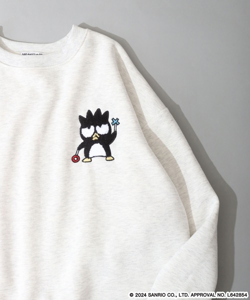 sanrio（サンリオ）の「sanrio characters サンリオキャラクターズ 裏起毛 ビッグシルエットトレーナー（スウェット・レディース・ブラック/ベージュ/ピンク系1/ピンク系2/ライトピンク/ホワイト系1/ブラック系1/ブラック系2/ブラック系3/ブルー系1/オフホワイト/カーキ/サックスブルー/クリーム/ラベンダー/オートミール/ネイビー/オレンジ/ライトグリーン/ブラック系4/ピンクベージュ/サックスブルー系1/ネイビー系1/杢グレー・F）」の11枚目の写真