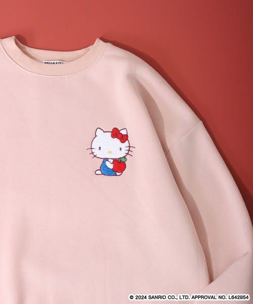 sanrio（サンリオ）の「sanrio characters サンリオキャラクターズ 裏起毛 ビッグシルエットトレーナー（スウェット・レディース・ブラック/ベージュ/ピンク系1/ピンク系2/ライトピンク/ホワイト系1/ブラック系1/ブラック系2/ブラック系3/ブルー系1/オフホワイト/カーキ/サックスブルー/クリーム/ラベンダー/オートミール/ネイビー/オレンジ/ライトグリーン/ブラック系4/ピンクベージュ/サックスブルー系1/ネイビー系1/杢グレー・F）」の20枚目の写真