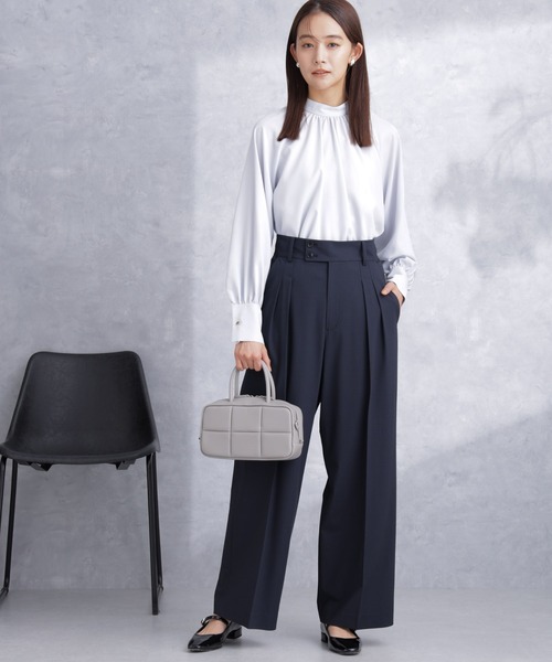 NANO universe（ナノユニバース）の「トロストレッチ2タックワイドパンツ（セットアップ可）（スラックス・レディース・ライトグレー/ネイビー・S/M）」の13枚目の写真