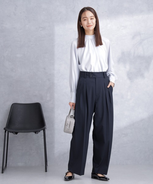 NANO universe（ナノユニバース）の「トロストレッチ2タックワイドパンツ（セットアップ可）（スラックス・レディース・ライトグレー/ネイビー・S/M）」の18枚目の写真