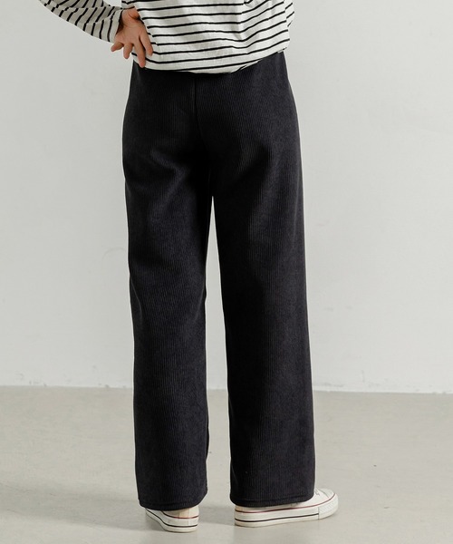 DAY CLOSET（デイ クローゼット）の「【裏起毛/大きいサイズ有/ウエストゴム調整紐付き】冬に暖かコーデュロイワイドシルエットパンツ レディース（その他パンツ・レディース・ダークネイビー/ピンク/アイボリー/ブラック/ブラウン/ダークグレー・M/S/XL/L）」の9枚目の写真