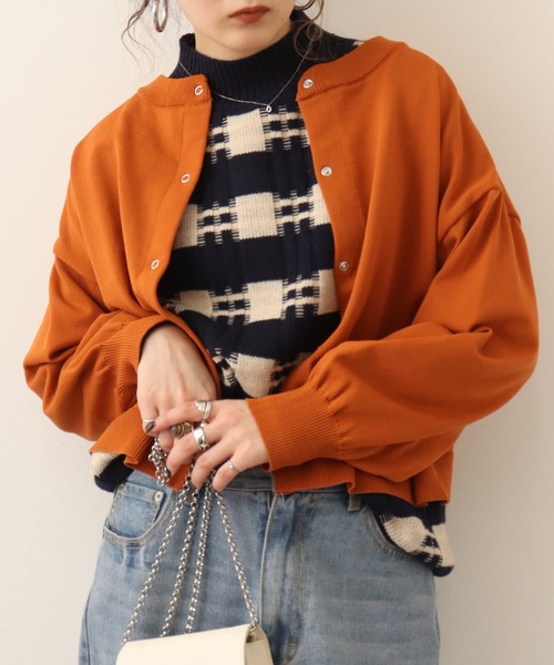 Chiaro（キアロ）の「chiaro 配色ハイネックニット（ニット/セーター・レディース・グリーン/オフホワイト/ネイビー・40）」の15枚目の写真