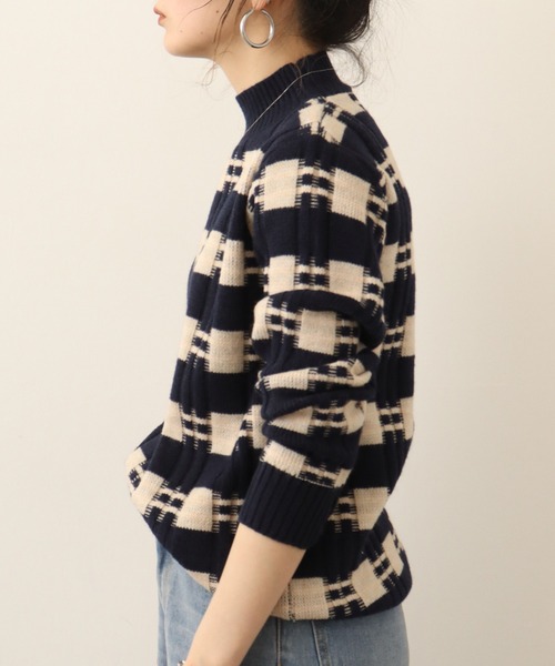 Chiaro（キアロ）の「chiaro 配色ハイネックニット（ニット/セーター・レディース・グリーン/オフホワイト/ネイビー・40）」の12枚目の写真