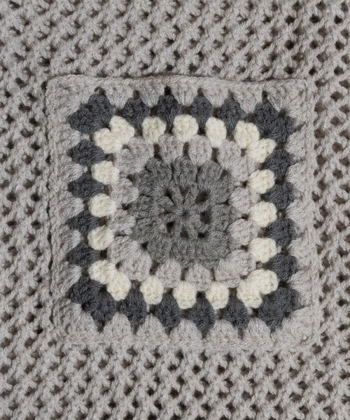 JOHN'S CLOSET（ジョンズクローゼット）の「【a】クロシェポケット オーバーサイズ メッシュベスト（ベスト・メンズ・アイボリー/ブラック/ブルー・MEDIUM/LARGE）」の9枚目の写真