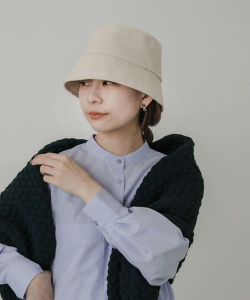SMELLY(スメリー)の「ダウンブリムバケットハット(ハット・レディース・モカ/アイボリー/ブラック・-)」の12枚目の写真
