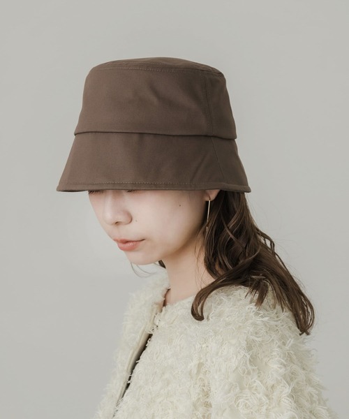 SMELLY(スメリー)の「ダウンブリムバケットハット(ハット・レディース・モカ/アイボリー/ブラック・-)」の13枚目の写真
