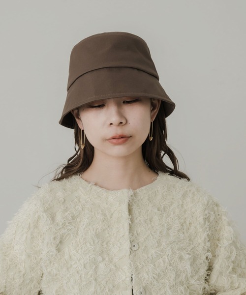 SMELLY(スメリー)の「ダウンブリムバケットハット(ハット・レディース・モカ/アイボリー/ブラック・-)」の15枚目の写真