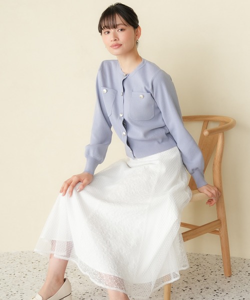 TRUDEA(トルディア)の「スポンディッシュメタルボタンカーディガン(カーディガン/ボレロ・レディース・ネイビー/アイボリー/グレイッシュベージュ/サックスブルー・MEDIUM/LARGE)」の22枚目の写真