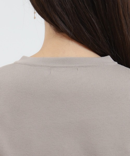 TRUDEA(トルディア)の「スポンディッシュメタルボタンカーディガン(カーディガン/ボレロ・レディース・ネイビー/アイボリー/グレイッシュベージュ/サックスブルー・MEDIUM/LARGE)」の12枚目の写真