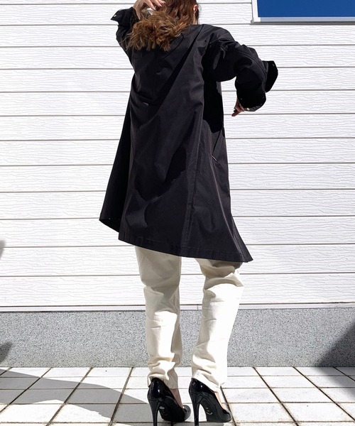 Q（キュー）の「テーパードデニム（デニムパンツ・レディース・アイボリー・MEDIUM/SMALL）」の15枚目の写真