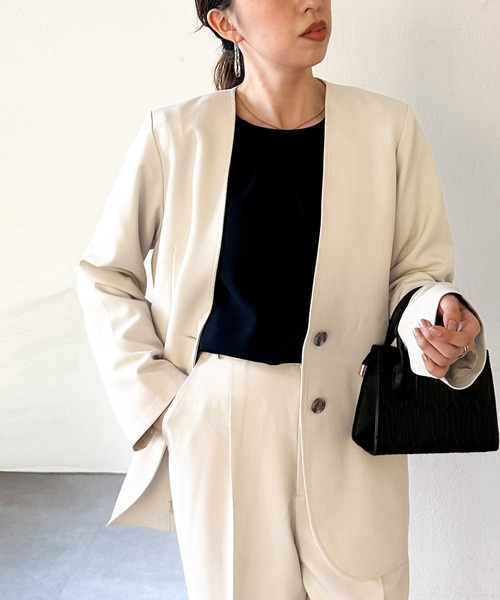 ディスコート　オケージョンジャケット DISCOAT（ディスコート）の「【＠yuyukekelife監修】袖スリット