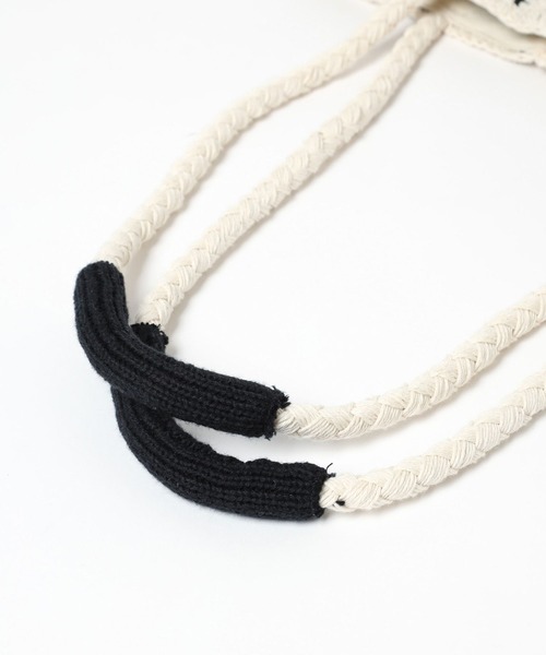 niko and...（ニコアンド）の「オリジナルレース編みトートバッグ（トートバッグ・レディース・ホワイト/ブラック/ラベンダー/グリーン/ブルー/マスタード・0）」の16枚目の写真