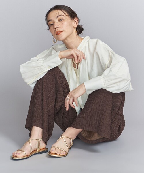 BEAUTY&YOUTH UNITED ARROWS（ビューティーアンドユースユナイテッドアローズ）の「スマートクロス バックストラップ サンダル（サンダル・レディース・シルバー/ブラック/ゴールド・36/38/37）」の10枚目の写真