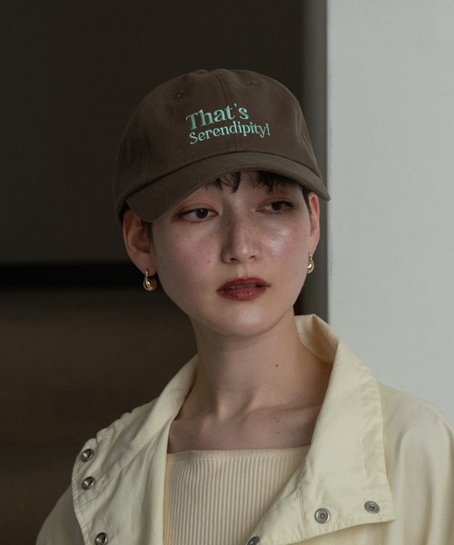 lawgy(ラウジー)の「logo color cap / ロゴカラーキャップ(キャップ・レディース・アイボリー/ブラック/ブラウン・FREE)」の3枚目の写真
