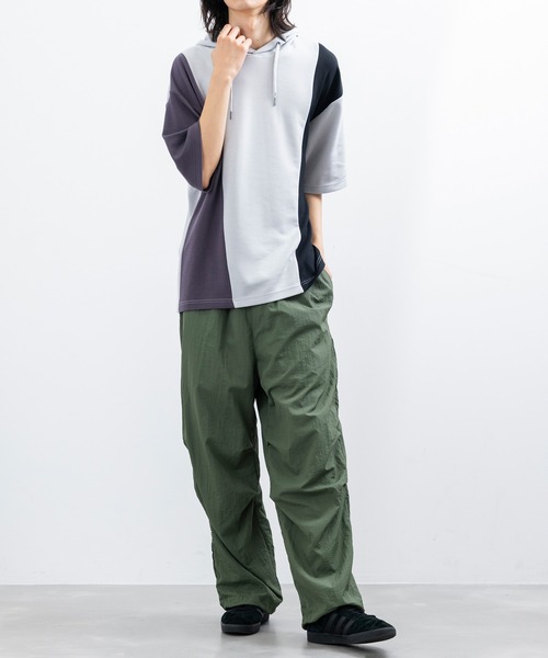 JUNRED(ジュンレッド)の「【 冷感、サステナブル、イージーケア】j.n.r.d / エアーシルケットカラーブロッキングプルパーカー(パーカー・メンズ・ホワイト/ライトグリーン/チャコールグレー・M/L/LL)」の5枚目の写真