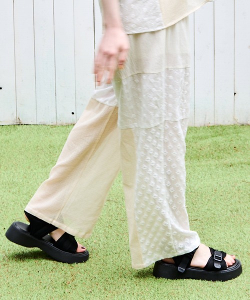 Crisp（クリスプ）の「厚底スポーツサンダル（サンダル・レディース・ブラック・36inch/37inch）」の7枚目の写真