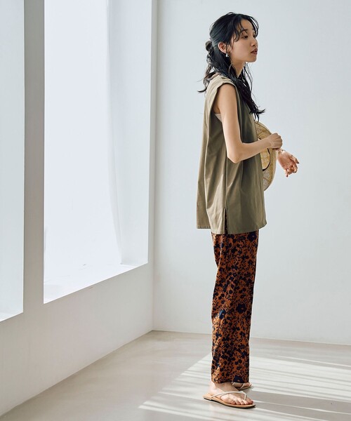 coen（コーエン）の「バイカラーボタニカルプリントテーパードパンツ（その他パンツ・レディース・ネイビー/オレンジ系その他/ナチュラル・L/M）」の21枚目の写真