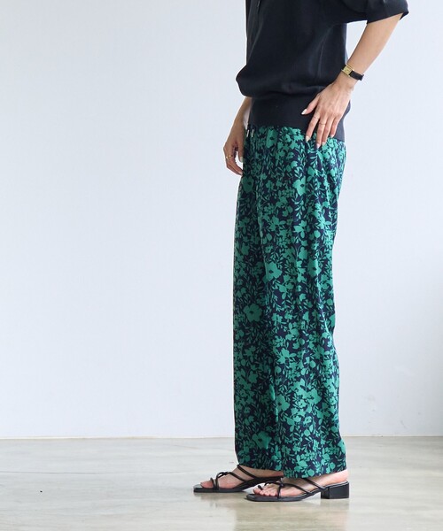 coen（コーエン）の「バイカラーボタニカルプリントテーパードパンツ（その他パンツ・レディース・ネイビー/オレンジ系その他/ナチュラル・L/M）」の7枚目の写真