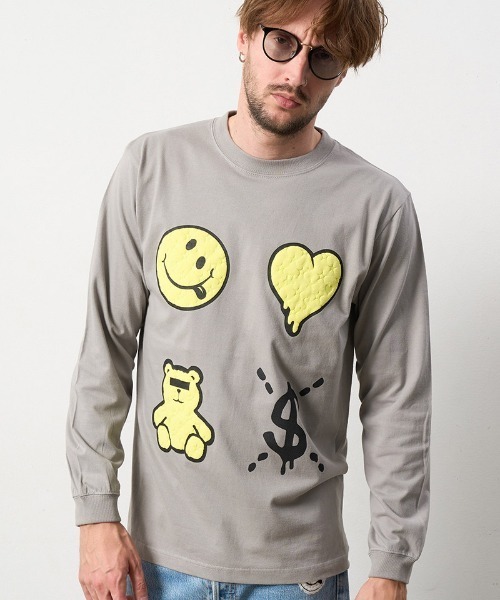 STUD MUFFIN(スタッドマフィン)の「mlt4733-5.6ozコットン天竺 4モチーフ発泡プリントLS Tシャツ(Tシャツ/カットソー・メンズ・ホワイト/チャコールグレー/ブラック・4/3/2)」の3枚目の写真
