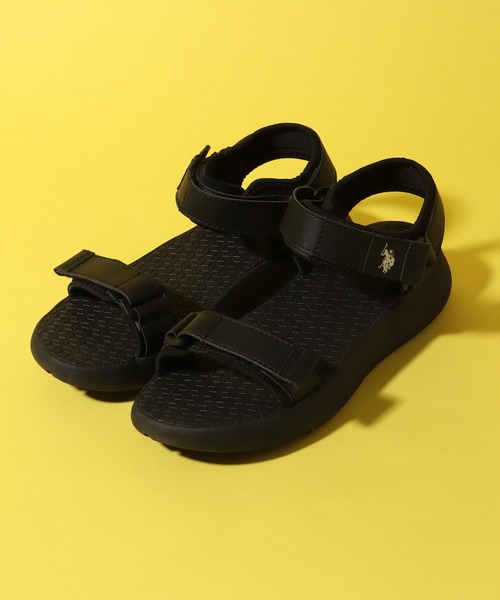 U.S. POLO ASSN.（ユーエスポロアッスン）の「【U.S. POLO ASSN./ユーエスポロアッスン】軽量 ワンポイント スポーツサンダル（サンダル・レディース・ホワイト/ブラック/ベージュ・24.0cm/23.0cm/22.0cm/23.5cm/24.5cm/25.0cm）」の4枚目の写真