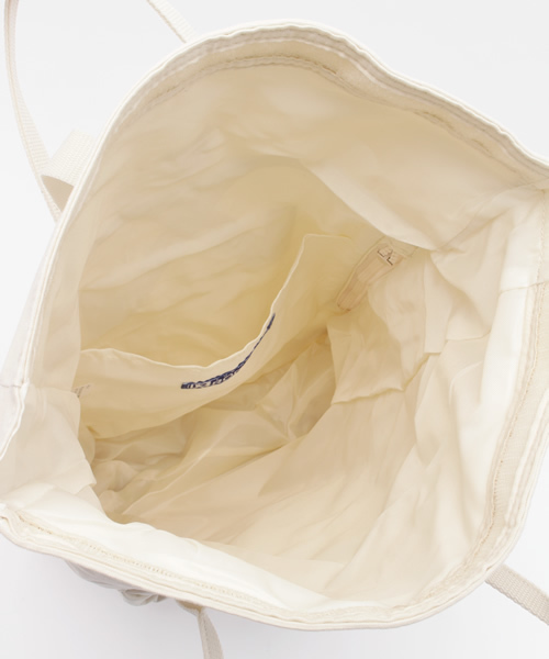 ROOTOTE(ルートート)の「【ROOTOTE】バックパック(バックパック/リュック・レディース・チャコールグレー/ホワイト/ゴールド/その他3・FREE)」の5枚目の写真