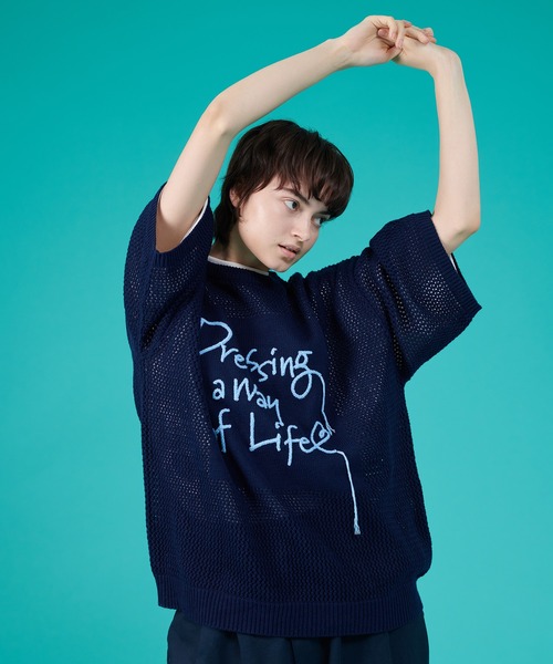 ONCILY(オンシェリー)の「HAND WRITTEN EMBROIDERY MESH KNIT / ハンドライティング刺繍メッシュニット(ニット/セーター・メンズ・ネイビー/ブラック・SMALL/MEDIUM/LARGE)」の13枚目の写真