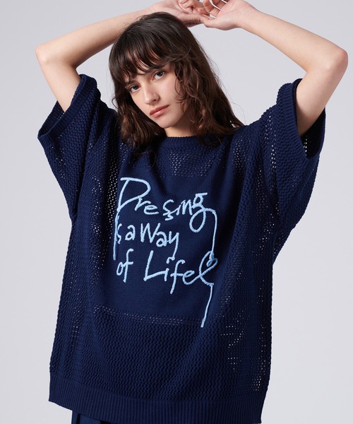 ONCILY(オンシェリー)の「HAND WRITTEN EMBROIDERY MESH KNIT / ハンドライティング刺繍メッシュニット(ニット/セーター・メンズ・ネイビー/ブラック・SMALL/MEDIUM/LARGE)」の5枚目の写真